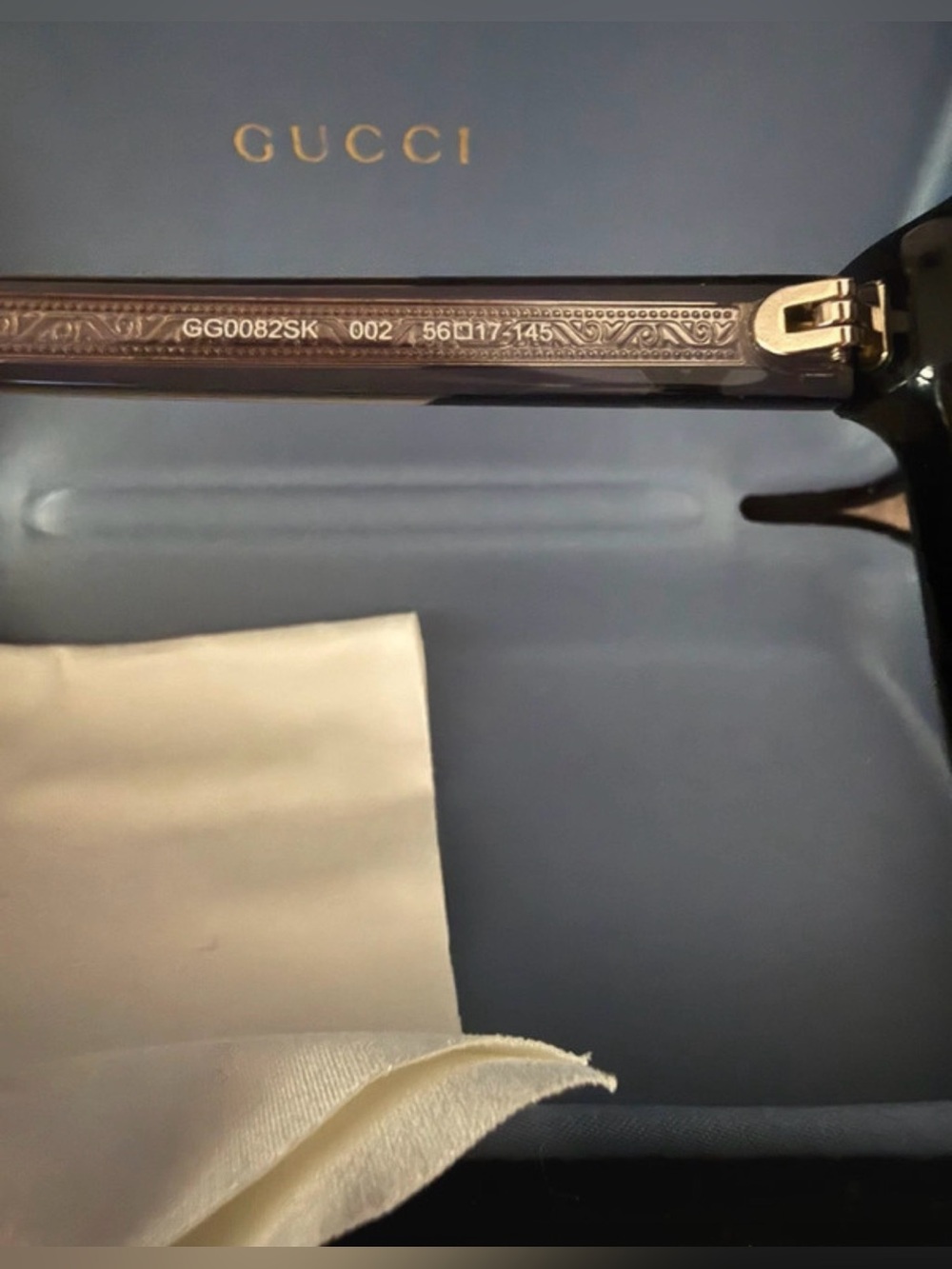 Gucci Black Mirror Lens Cat-Eye Sunglasses - Picture 5 of 6